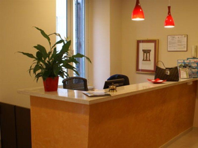 Hotel Versailles Rome Bagian luar foto