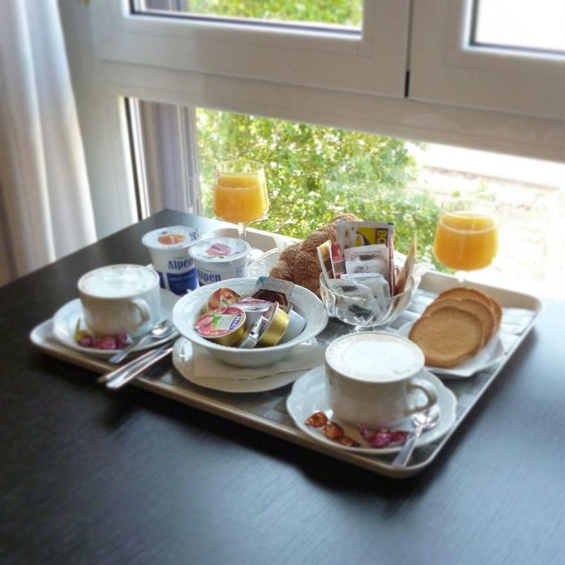 Hotel Versailles Rome Bagian luar foto