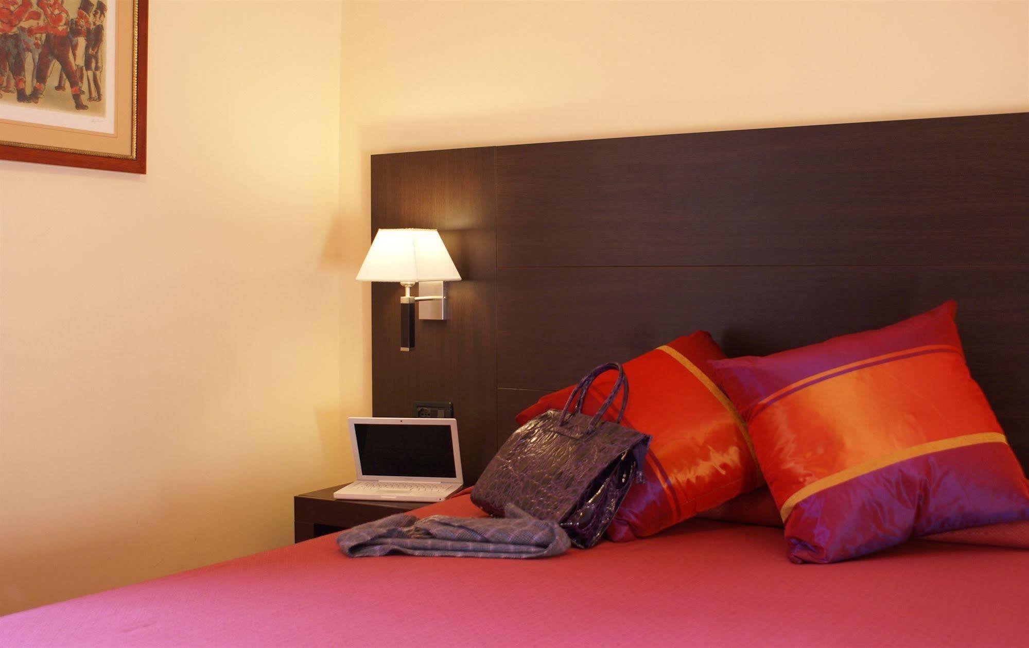 Hotel Versailles Rome Ruang foto