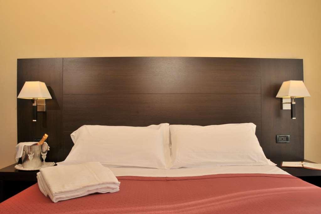 Hotel Versailles Rome Ruang foto